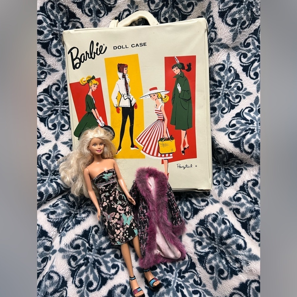 Vintage 1961 Barbie Case & My scene Barbie w/ butterfly dress Fancy Coat / shoes